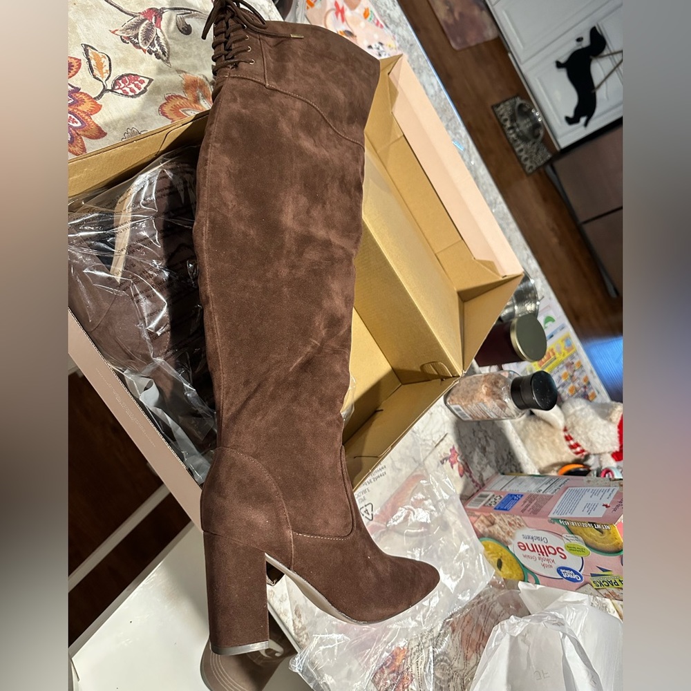 💰Two for $60 - Gorgeous Chocolate Over the Knee Boots! BNIB!